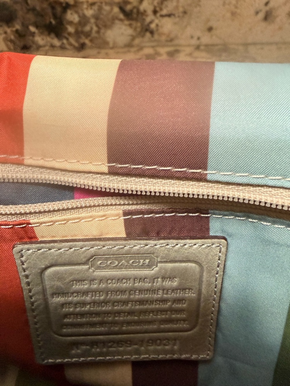 Vintage coach gray pink cross body hand bag excellent condition leather - Picture 5 of 6